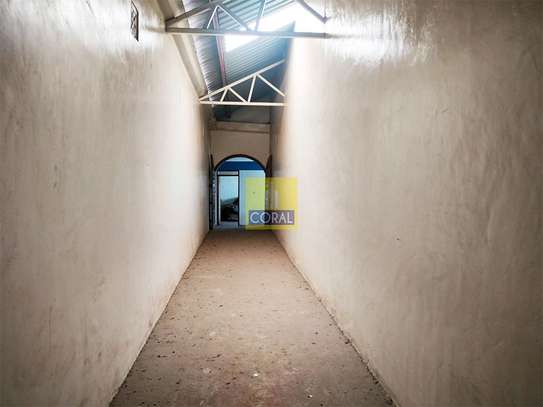 Warehouse  in Langata image 6