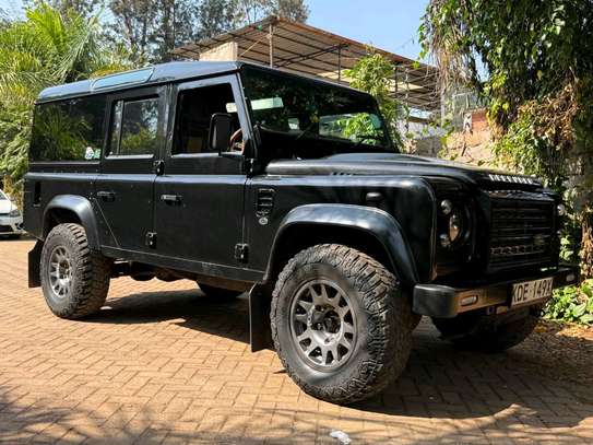 LAND ROVER DEFENDER.. image 10