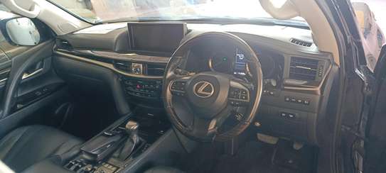 Lexus LX450dSport 2019 Diesel image 9