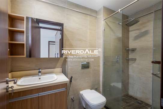 2 Bed Apartment with En Suite in General Mathenge image 12