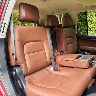 2016 Toyota Land Cruiser ZX V8 PETROL image 5