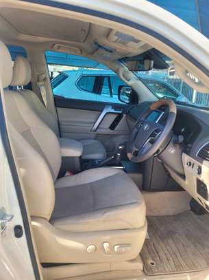 Toyota prado model 2019 image 6