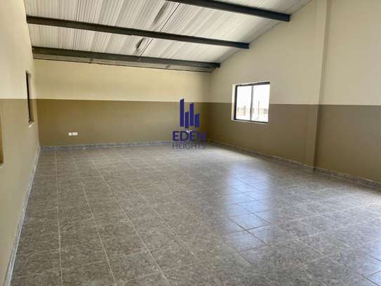 8,400 ft² Warehouse with Parking in Athi River image 14
