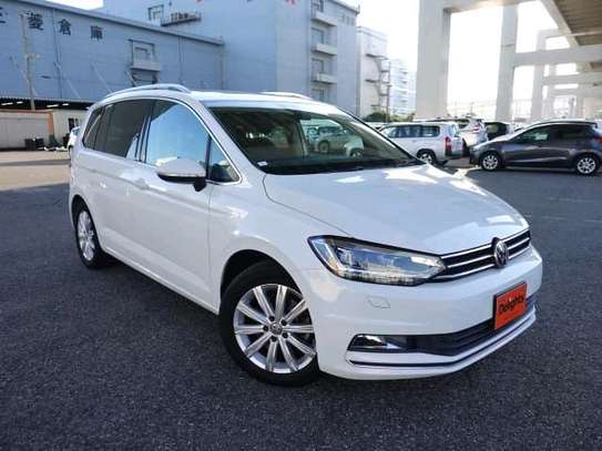 VW TOURAN (MKOPO/HIRE PURCHASE ACCEPTED) image 1