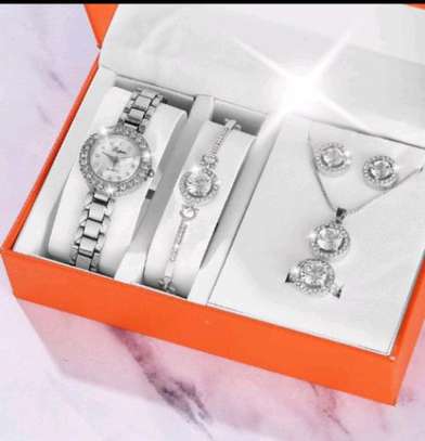 🍇 *Elegant women's jewelry set image 2