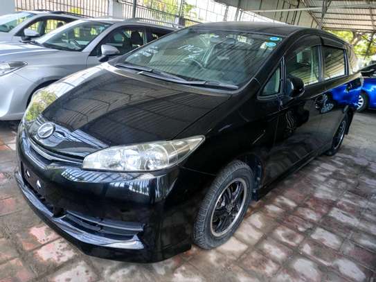 Toyota wish metallic black image 6