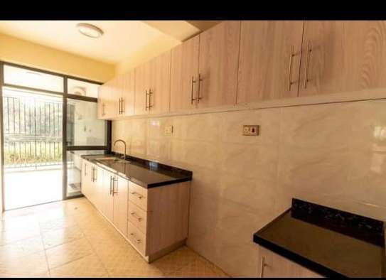 For sale 3 bedroom apartment all ensuite with Dsq image 2