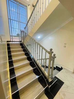 4 Bed Townhouse with En Suite at Mugutha image 8