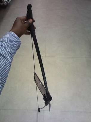 Adult Archery bow black fiberglass frame image 1