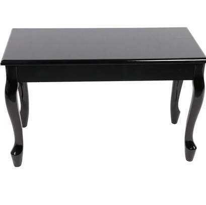 Coffee Table; Traditional Style Mahogany Table image 2