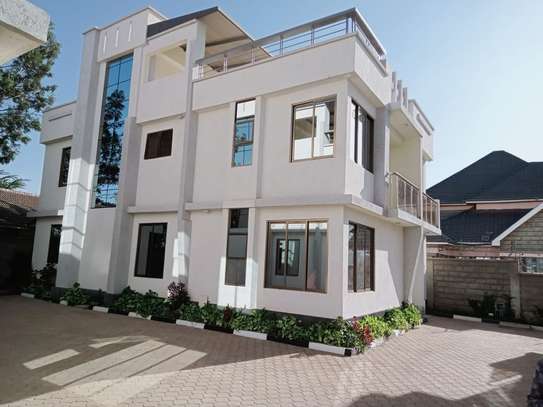 4 Bed House with En Suite in Ongata Rongai image 15