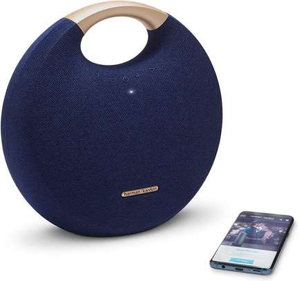 Harman Kardon Onyx Studio 8  Bluetooth Speaker image 3