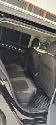 Volkswagen Golf TSi black 2018 image 5