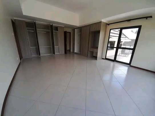 5 bedrooms plus dsq for sale image 12
