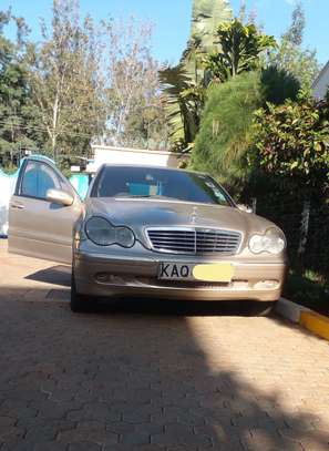 Mercedes-Benz C200 Kompressor image 3