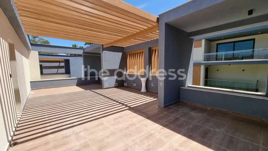 5 Bed Villa with En Suite in Lavington image 15