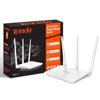 Tenda F3 N300 Wireless Router image 1