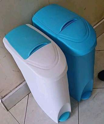 Sanitary bins image 3