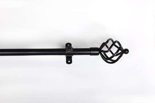 STRONG ADJUSTABLE QUALITY CURTAIN RODS image 4