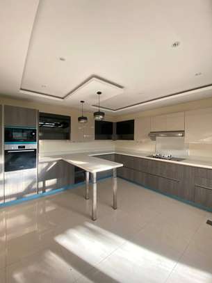 5 Bed Villa with En Suite in Lower Kabete image 16