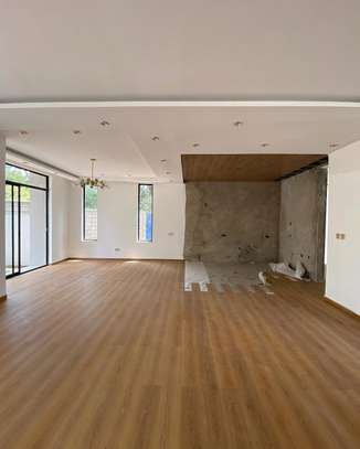 5 Bed Townhouse with En Suite at Lavington Green image 6