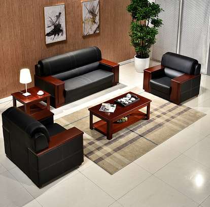 Leather 5 Seater Waiting Office Sofa image 6