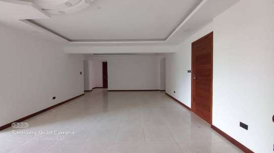 4 Bed Apartment with En Suite at General Mathenge image 2