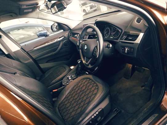BMW X1 beige petrol 2017 image 5