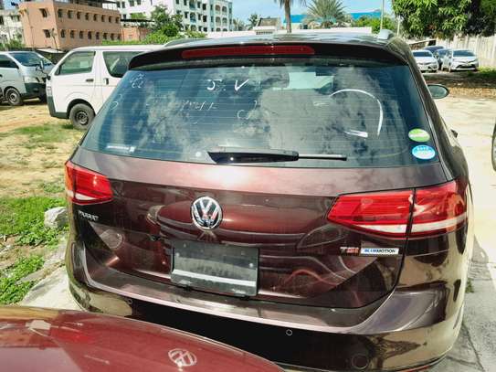 Volkswagen passat hatchback 2016 image 2