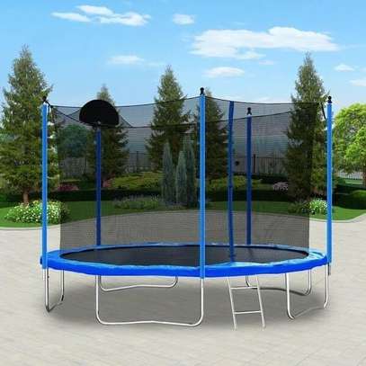Kids Trampoline 6ft with Safety Enclosure Net image 3