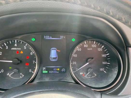 Nissan X-Trail Black sunroof 2018 4x4 image 8