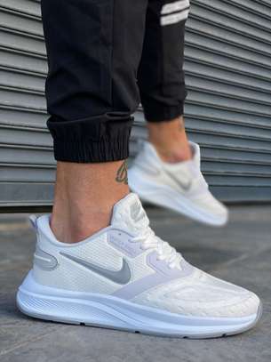 Nike Air Zoom  Water shell in All White image 1