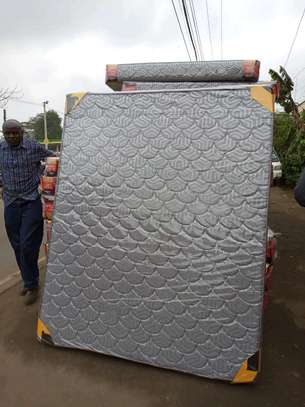 Kamamie!8inch,5x6 HD quilted mattress free delivery image 2