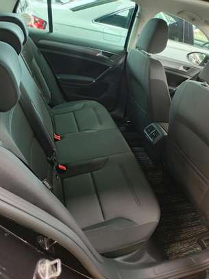 Volkswagen Golf 2018 image 4