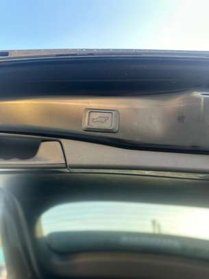 Toyota Rav4 Black 2018 image 4