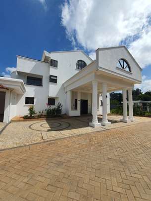 5 Bed House with En Suite at Off Langata Road image 3