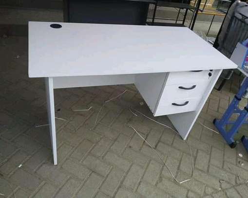 Lockable office table with drawer image 1