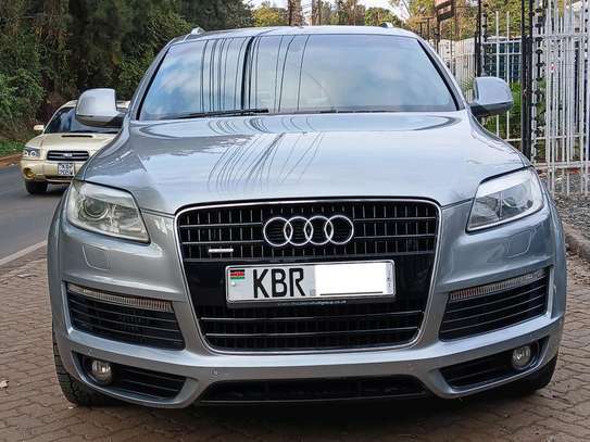 AUDI Q7 3.0TDI image 1