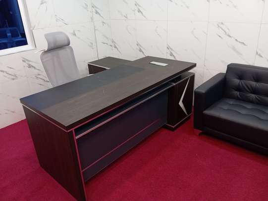 1800mm L-shaped executive office desk image 1