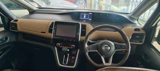 Nissan Serena highway 🌟🌟🌟 White 2017 image 4