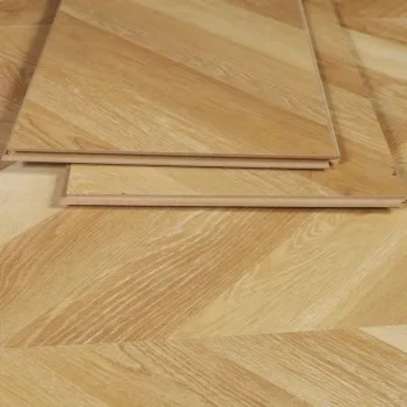 laminate flooring image 3
