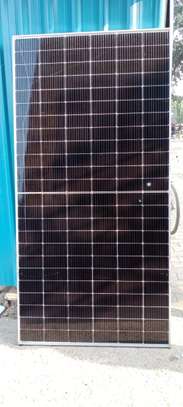 550watts solarpannel 36v Monocrystaline image 1