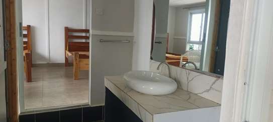 4 Bed Townhouse with En Suite in Spring Valley image 9