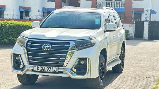 Toyota prado Tx 2012 image 9