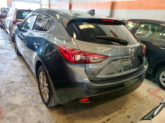 Mazda axela Hatchback 2016 image 5