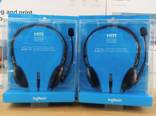 Logitech H111 3.5mm Plug Music Voice Stereo Headset image 1