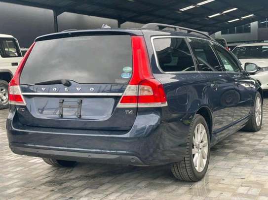 VOLVO V70 (MKOPO/HIRE PURCHASE ACCEPTED) image 5