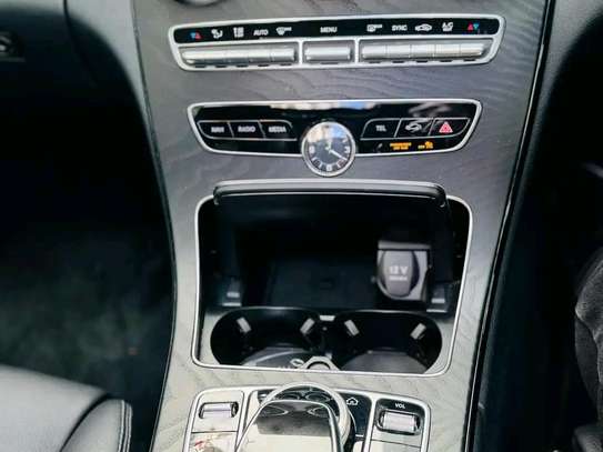 MERCEDES BENZ C200 EQ BOOST SUNROOF 2020MODEL image 8