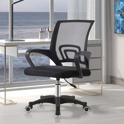 Office Chair: Adjustable Mesh Office Chair In Kijauri image 2