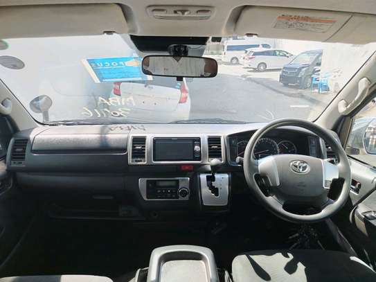 Toyota hiace super GL automatic diesel on sale in Kenya image 9